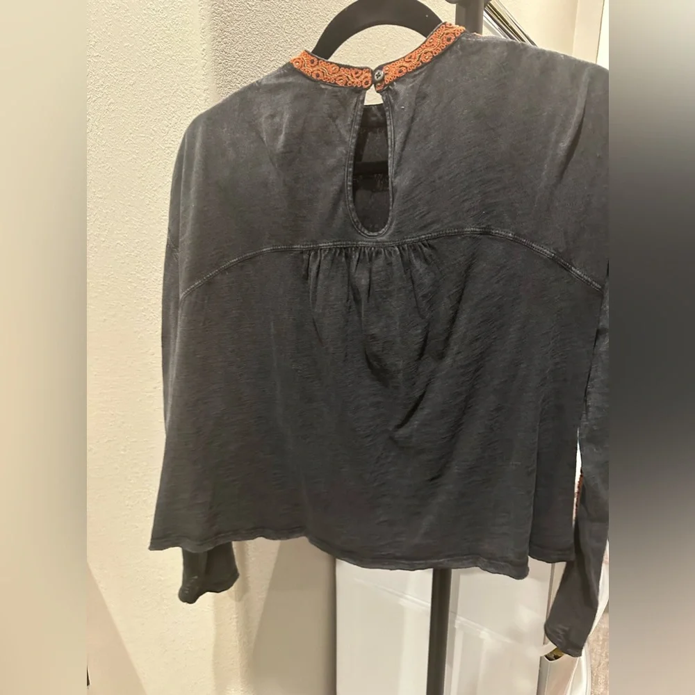 NWOT Free People Women's Black Snow Bunny Embroidered Swing Blouse Top Size S